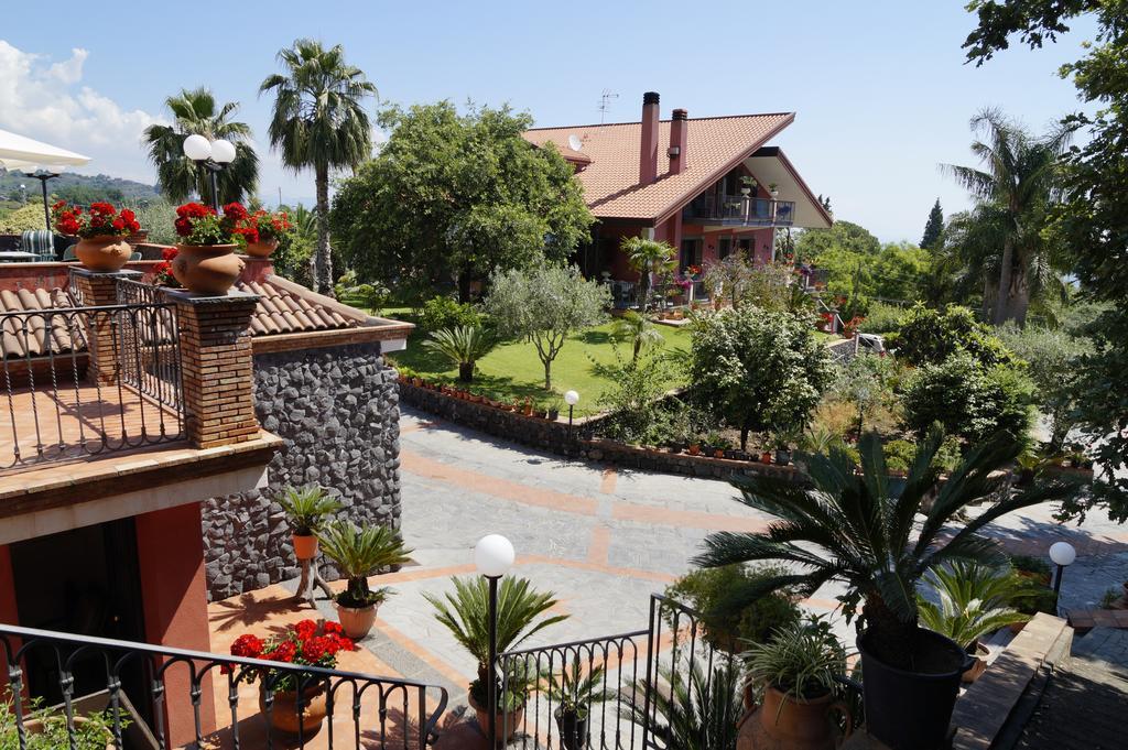 Villa Esclusiva Con Piscina Privata E Vista Etna ザッフェラーナ・エトネーア エクステリア 写真