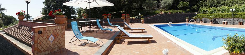 Villa Esclusiva Con Piscina Privata E Vista Etna ザッフェラーナ・エトネーア エクステリア 写真