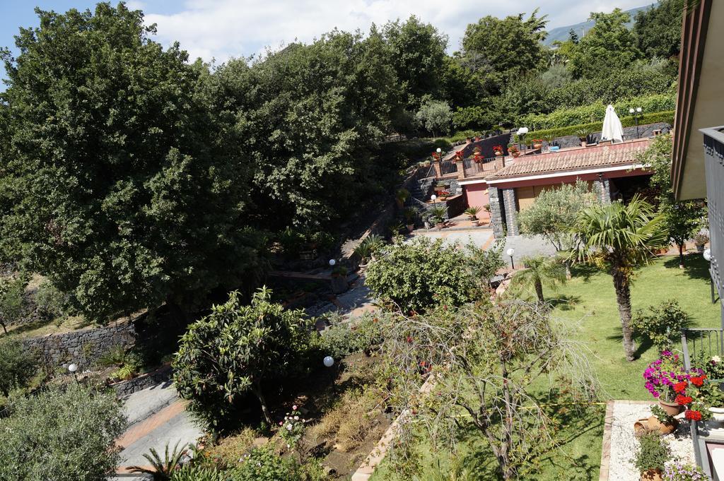 Villa Esclusiva Con Piscina Privata E Vista Etna ザッフェラーナ・エトネーア エクステリア 写真
