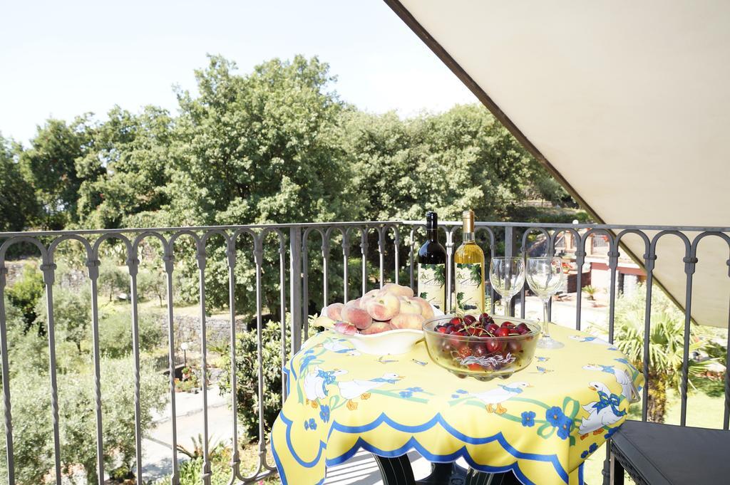 Villa Esclusiva Con Piscina Privata E Vista Etna ザッフェラーナ・エトネーア エクステリア 写真