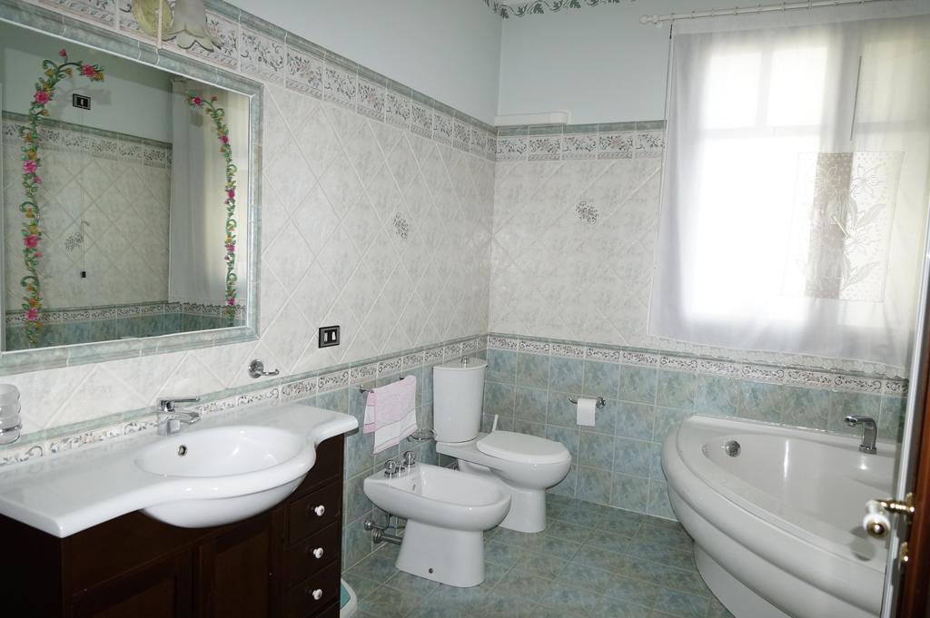 Villa Esclusiva Con Piscina Privata E Vista Etna ザッフェラーナ・エトネーア エクステリア 写真