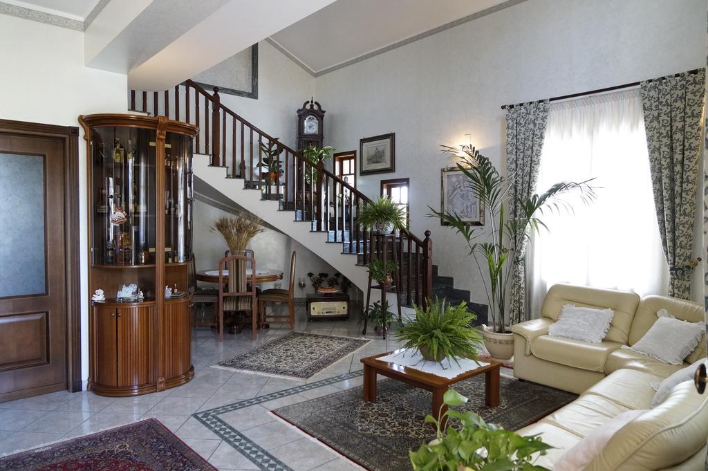 Villa Esclusiva Con Piscina Privata E Vista Etna ザッフェラーナ・エトネーア エクステリア 写真