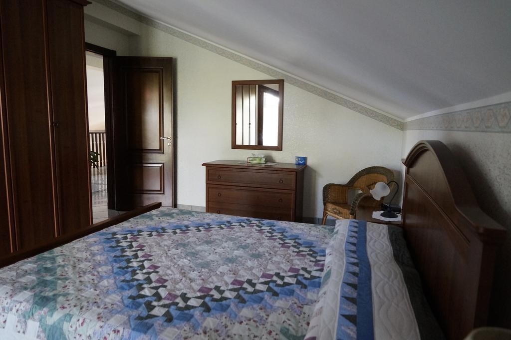 Villa Esclusiva Con Piscina Privata E Vista Etna ザッフェラーナ・エトネーア エクステリア 写真